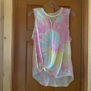 Tie dye tank! Perfect for summer!! Size Small